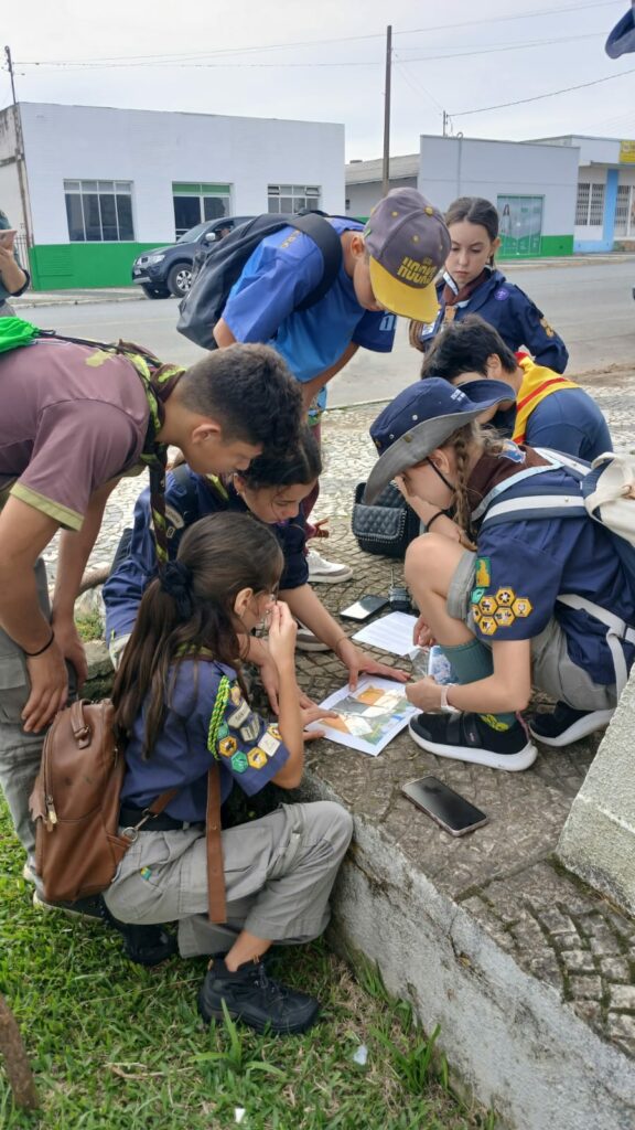 Distrito Serrano realiza Jogo de Cidade em Otacílio Costa em comemoração à Semana Escoteira